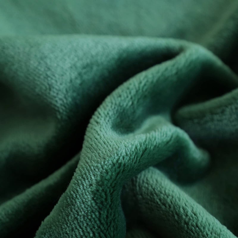 SOCHOW Flannel Fleece Blanket Twin Size, All Season Lightweight Super Soft Cozy Blanket for Bed or Couch, Green(60inch X80'') - Image 2